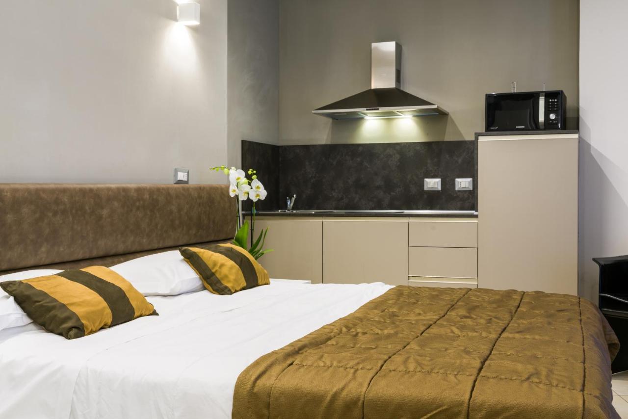 Appartamenti Astoria โบโลญญา ภายนอก รูปภาพ